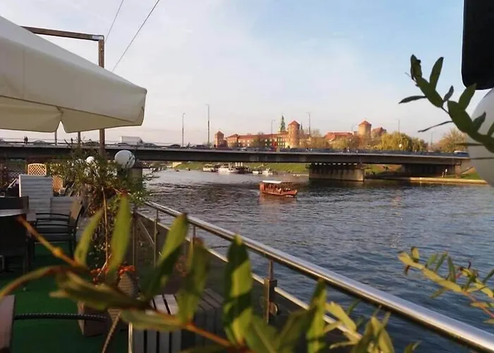 Hostal The Boat - Hostel&chill