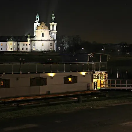 The Boat - Hostel&chill Krasków